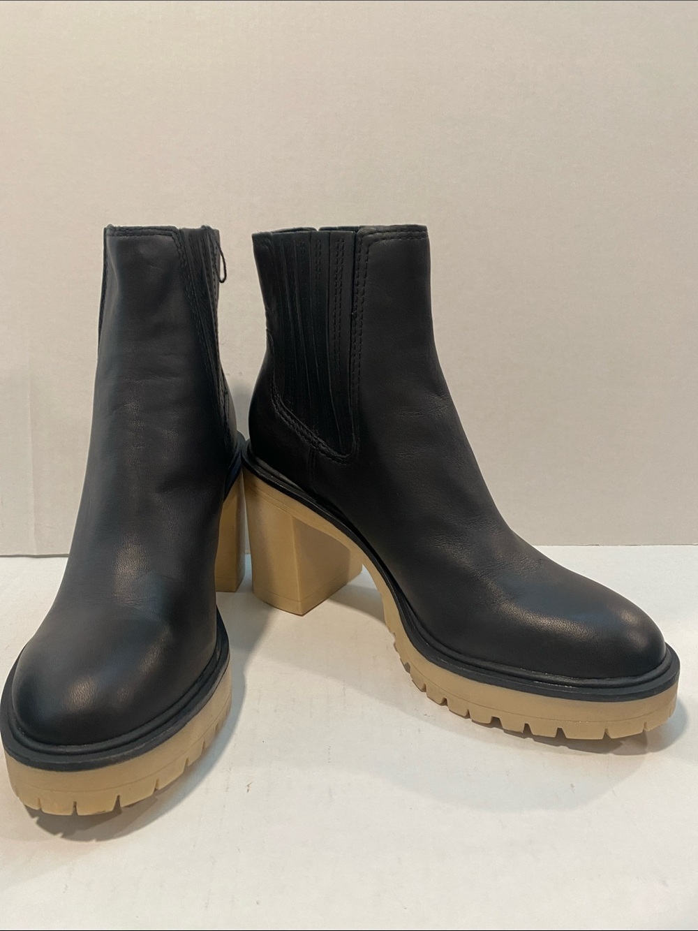 Dolce Vita womens Caster H20 Chelsea Boot, Black Leather H20, 8.5 US